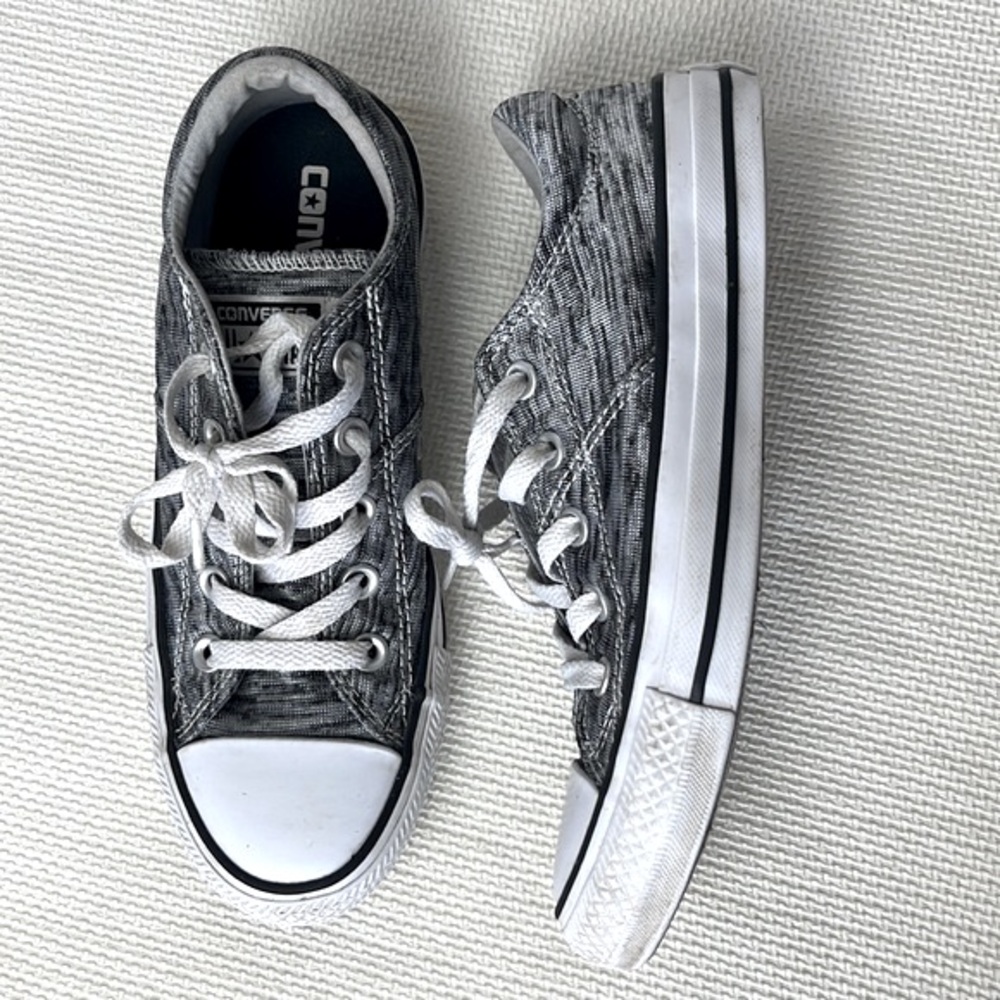 Converse Madison Low Top Sneakers
